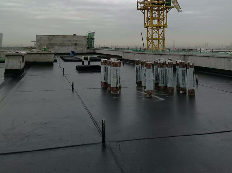 sbs改性瀝青防水卷材有哪些優(yōu)點?