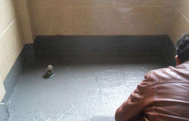 秋冬季防水涂料施工及養護的注意事項